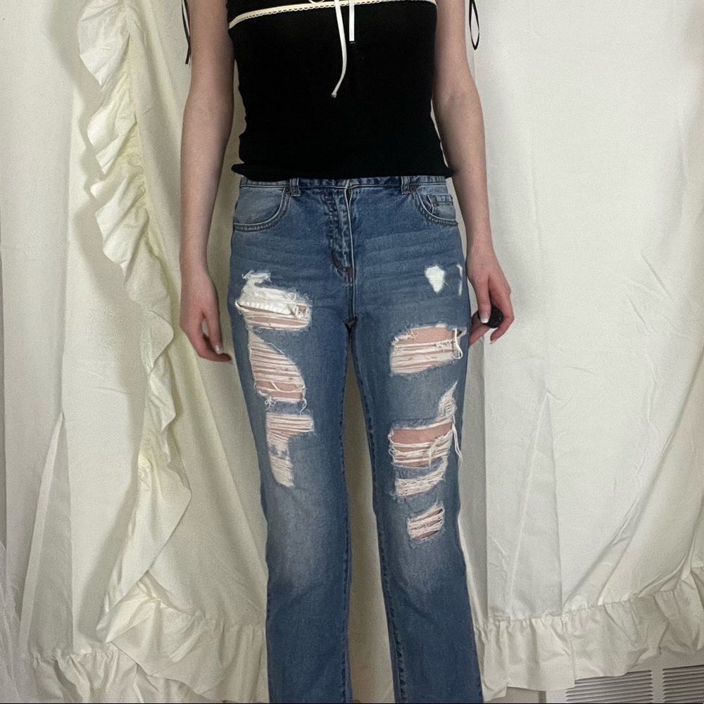 Denim ripped forever21 jeans ✨